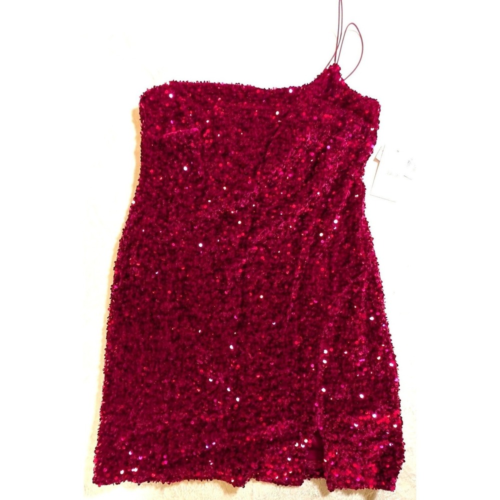 Midnight Doll Magenta Sequin Mini Dress Spaghetti Strap‎ Junior Formal  Size 16